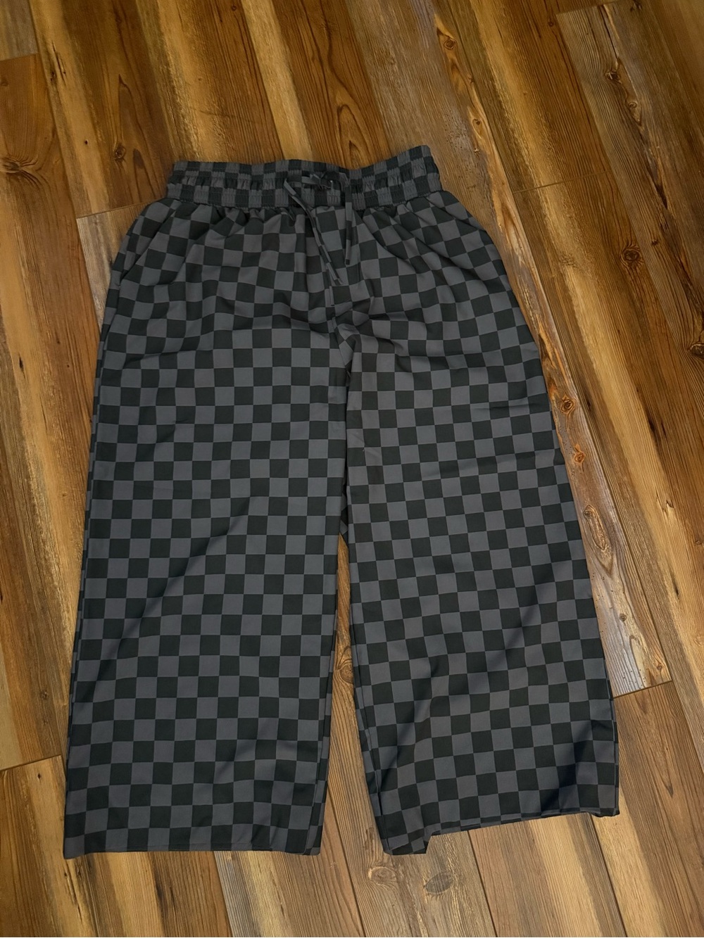 Albion Checkerboard Wide-Leg Sweatpants - Black & Gray - Picture 7 of 7
